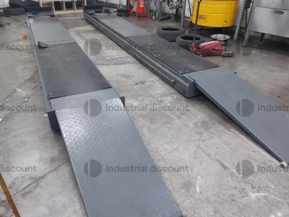 1#9643 Macchine e attrezzature per gommista e Rimanenze di magazzino pneumatici