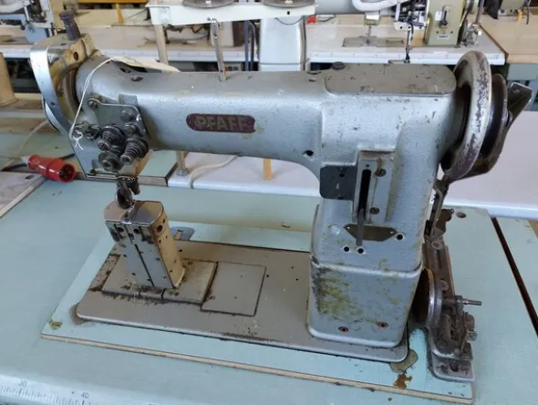 11#7419 Macchine per cucire