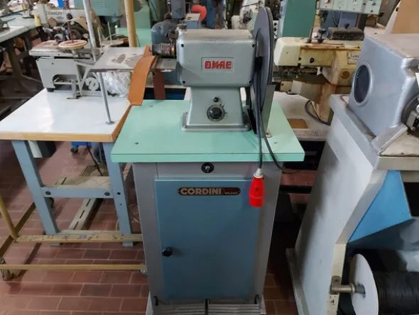 31#7419 Macchine per cucire e per calzatura