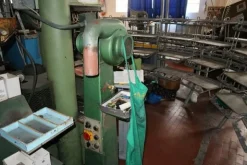 116#2183 Macchine per lavorazione scarpe Amic e Bombelli