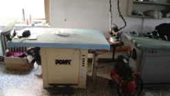 15#3920 Macchine stiro Pony