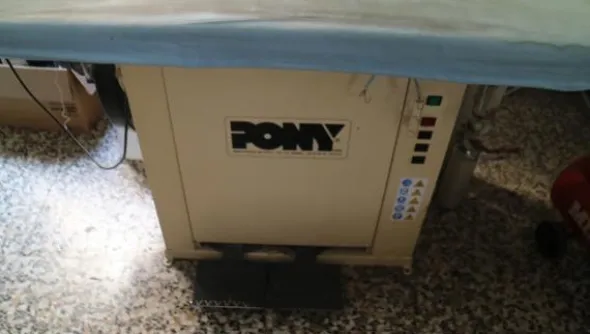 15#3920 Macchine stiro Pony
