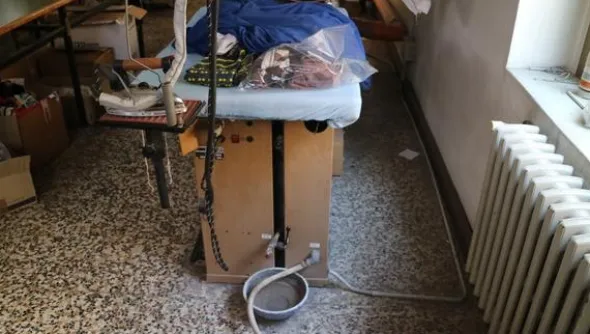 15#3920 Macchine stiro Pony