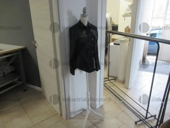 4#9153 Macchine tagliacuci e arredamento