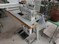 141#6059 Macchini lineari Juki DDL-9000DS e piano da stiro Ticiesse