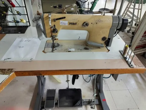141#6059 Macchini lineari Juki DDL-9000DS e piano da stiro Ticiesse
