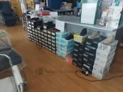 1#8868 Magazzino di articoli medico sanitari
