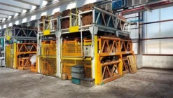 48#7179 Magazzino di stampi e scaffalature