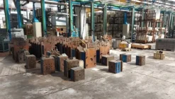48#7179 Magazzino di stampi e scaffalature