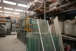 25#5360 Magazzino legname e materiale elettrico