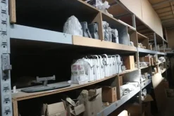 25#5360 Magazzino legname e materiale elettrico