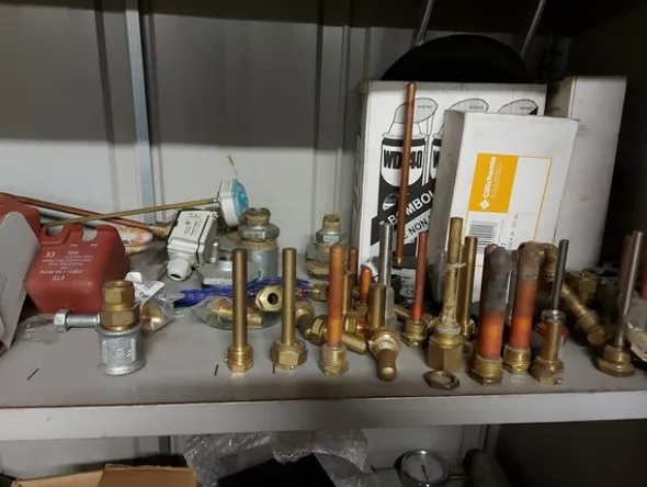 1#7043 Magazzino per lavorazioni meccaniche e ventilazione