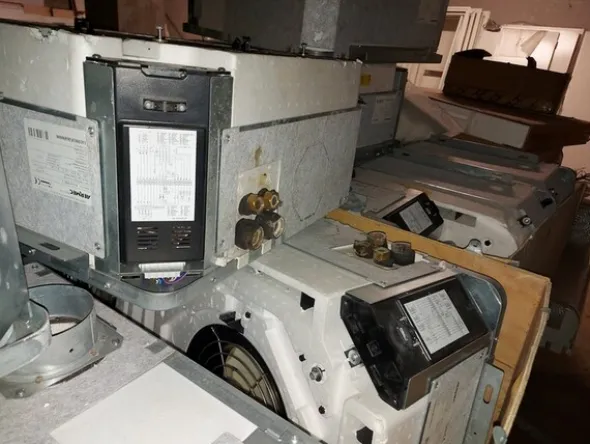 1#7043 Magazzino per lavorazioni meccaniche e ventilazione