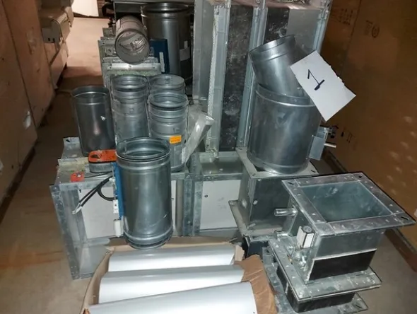 1#7043 Magazzino per lavorazioni meccaniche e ventilazione