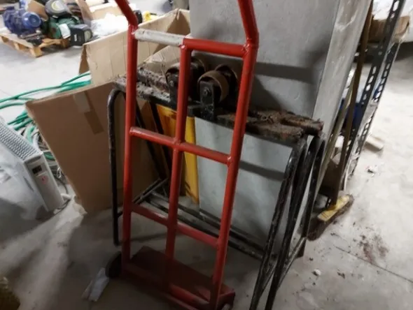 1#7043 Magazzino per lavorazioni meccaniche e ventilazione