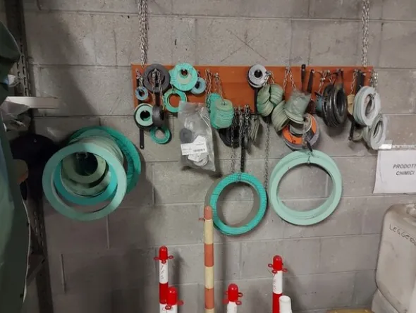 1#7043 Magazzino per lavorazioni meccaniche e ventilazione