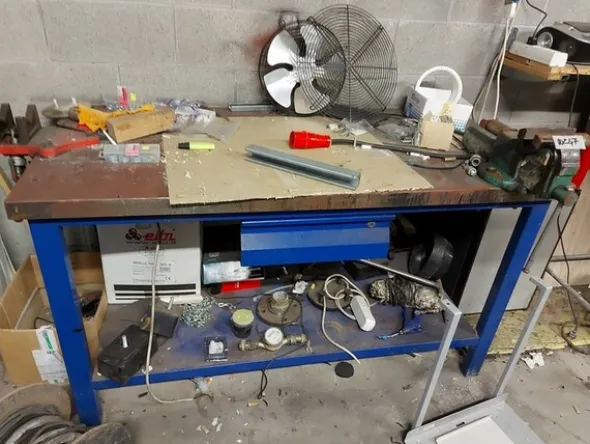 1#7043 Magazzino per lavorazioni meccaniche e ventilazione