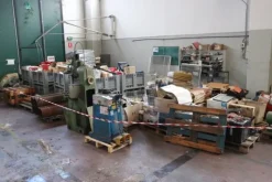 6#5843 Magazzino ricambi e macchinari per impianti di frantoio