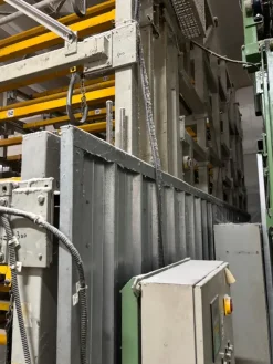 MAGAZZINO ROTANTE PER ROTOLI DI TESSUTO