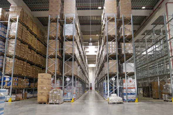 Magazzino / spazi logistici 10000 metri quadri Latina
