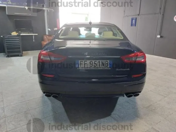 2#8717 Maserati Quattroporte Lusso F1