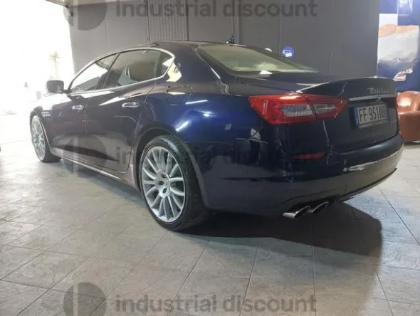 2#8717 Maserati Quattroporte Lusso F1