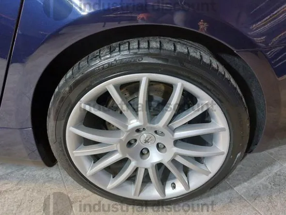 2#8717 Maserati Quattroporte Lusso F1