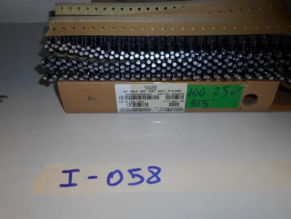 31#7585 Materiale e componentistica elettronica