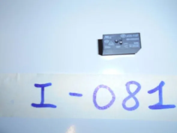 32#7585 Materiale e componentistica elettronica