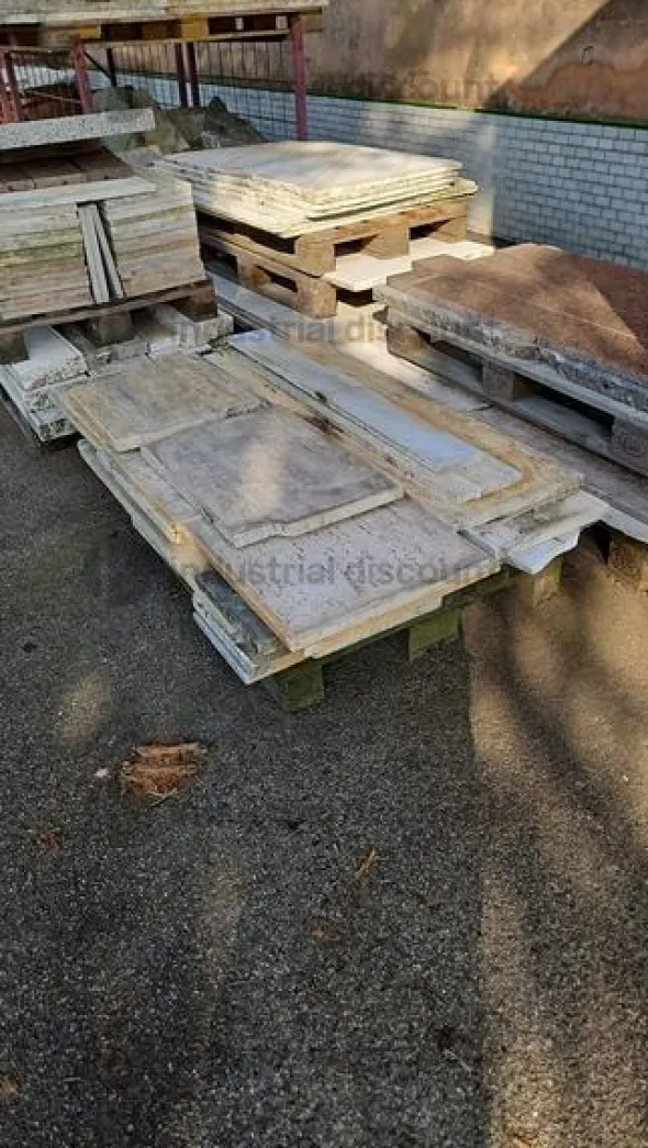 4#9165 Materiale edile vario