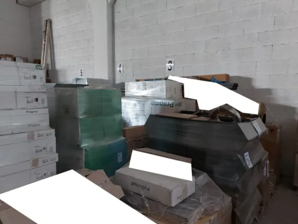 3#7293 Materiale elettrico residenziale e industriale e componenti di illuminazione