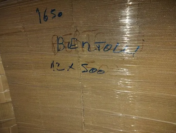 8#5548 Materiale per il confezionamento