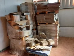 8#5548 Materiale per il confezionamento