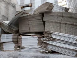 8#5548 Materiale per il confezionamento