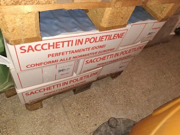 4#8366 Materiali da imballaggio
