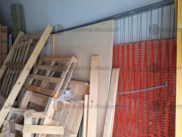 7#9179 Materiali e attrezzatura per edilizia