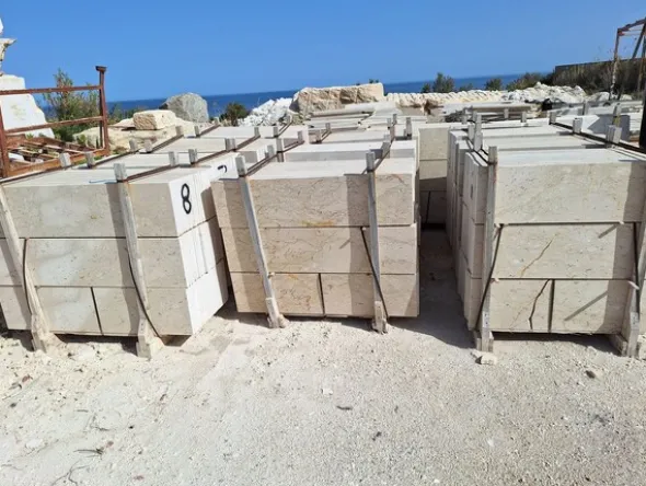 2#8541 Materie prime e prodotti finiti di blocchi di marmo