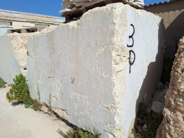 2#8541 Materie prime e prodotti finiti di blocchi di marmo