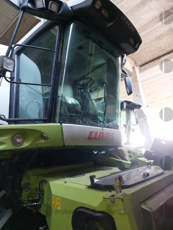 1#9502 Mietitrebbia CLAAS Lexion 570