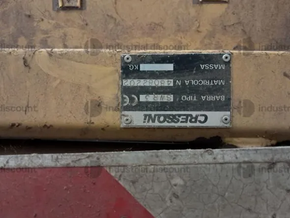 1#9176 Mietitrebbia New Holland TX64 e barre