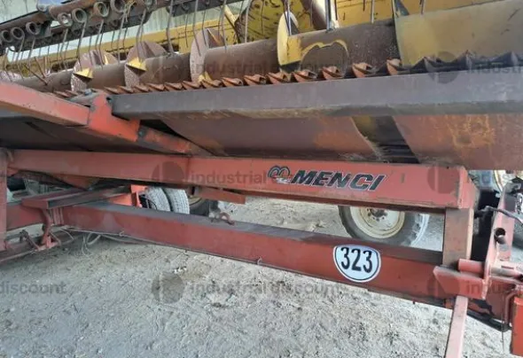 1#10155 Mietitrebbia New Holland TX66 e Barra da mais Capello Quasar