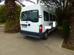 46#6817 Mini autobus Renault