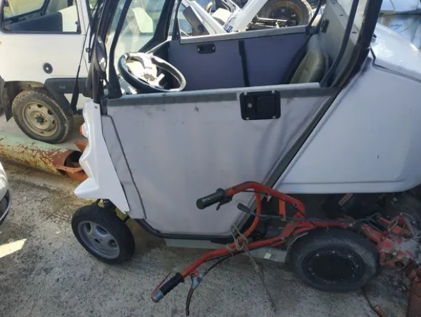 6#5183 Minicar elettrica