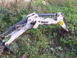 4#8674 Miniescavatore Bobcat