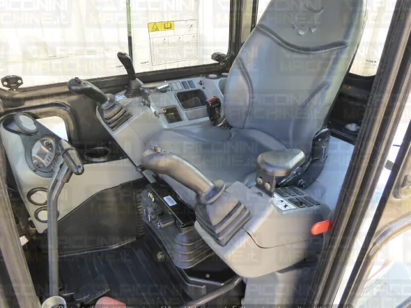 Miniescavatore Bobcat E55