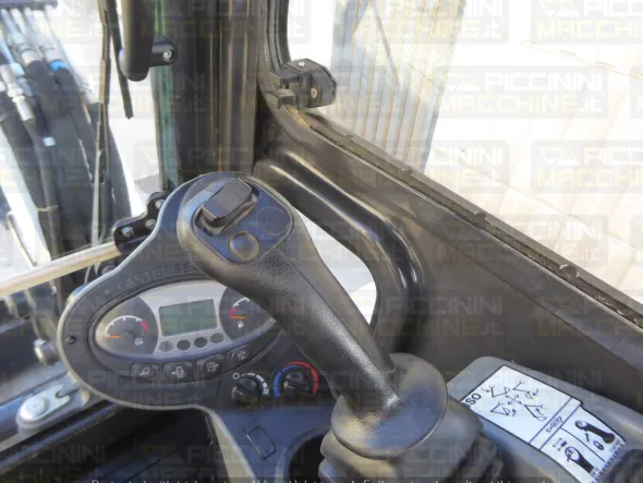 Miniescavatore Bobcat E55