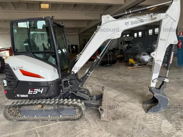 2#10300 Miniescavatore Bobcat E34Z