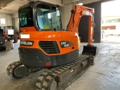 8#8237 Miniescavatore cingolato Doosan