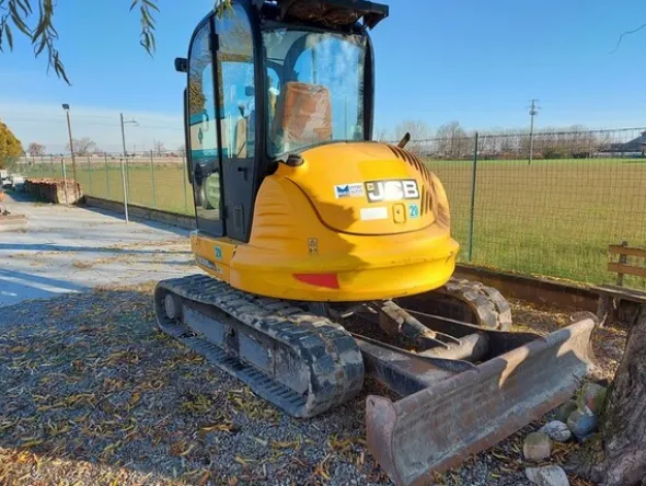 9#6932 Mini escavatore JCB