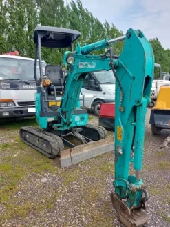 54#7778 Miniescavatore Kobelco SK17SR-3